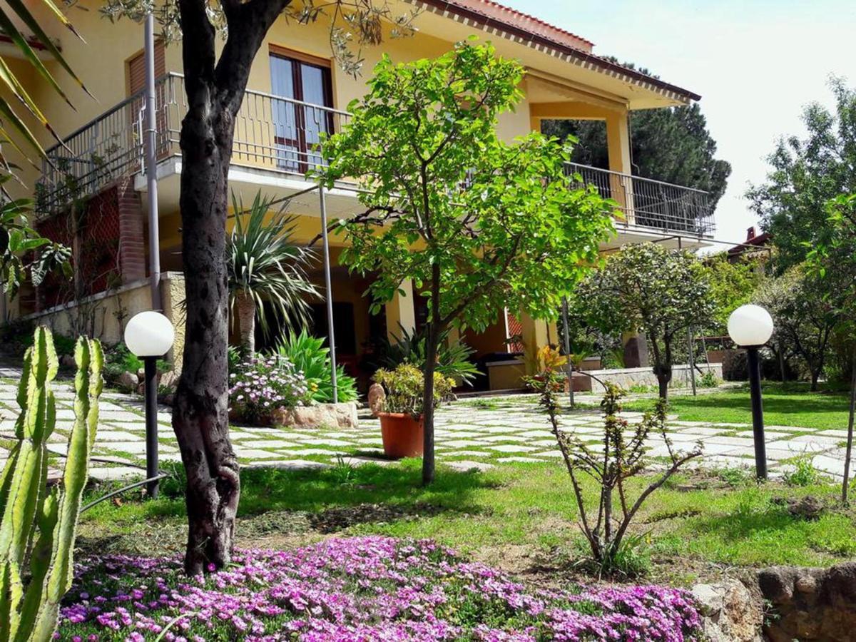 Invit Arti B&B 卡波特拉 外观 照片